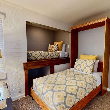 Downtown Cozy Home Base - Purple Sage 4 موآب المظهر الخارجي الصورة