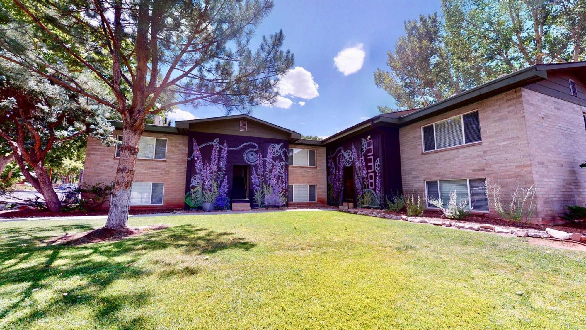 Downtown Cozy Home Base - Purple Sage 4 موآب المظهر الخارجي الصورة